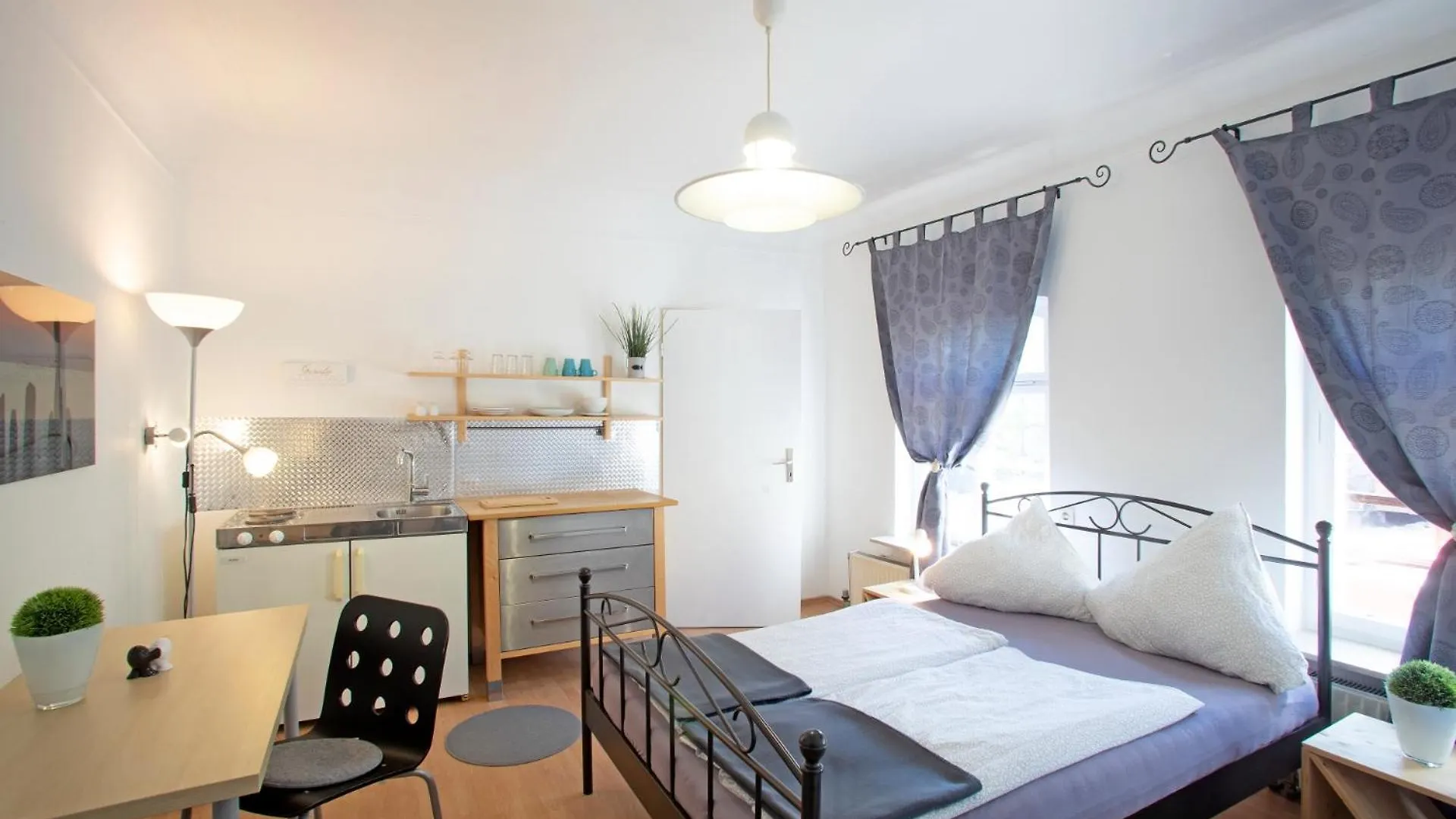 Hostel Westkueste Lindau  0*, Lindau (Bodensee)