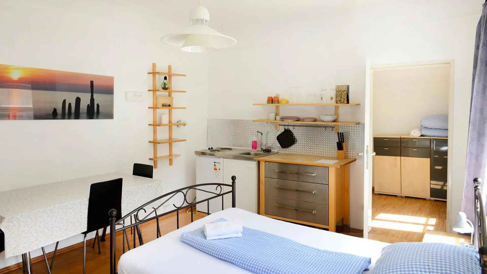 Hostel Westkueste Lindau  0*, Lindau (Bodensee)